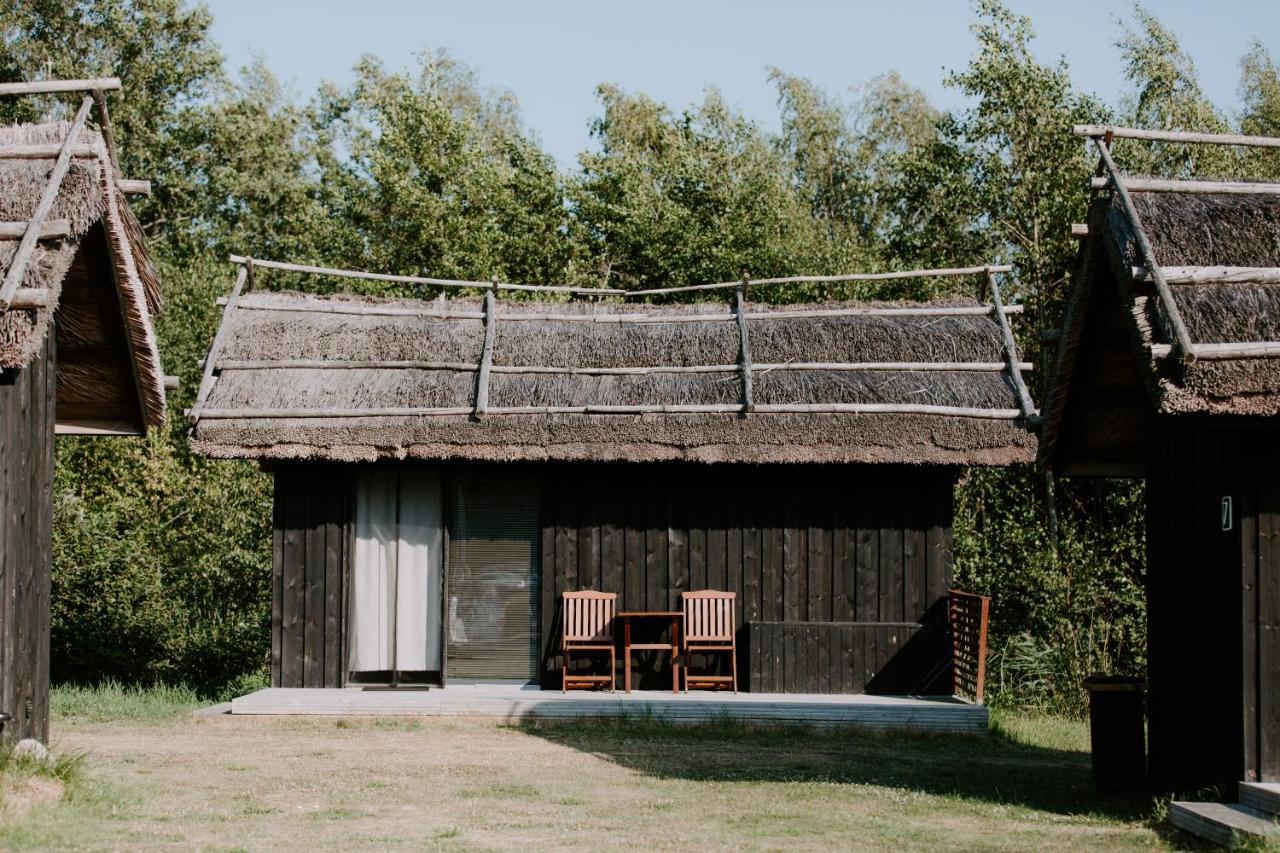 Peterzens Boathouse Villa Laupunen Exterior photo